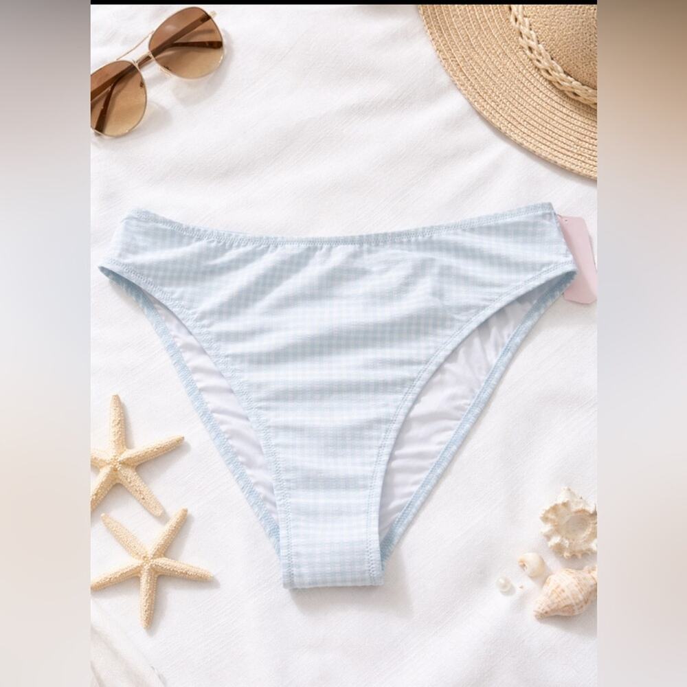 Victoria's Secret Light Blue Seersucker Bikini Bottoms Size Large High Cut